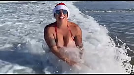 Cassiana costa having a lot of fun in the dunes of fortaleza christmas special