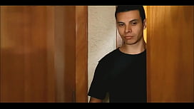 He plays in his aunts pussy until she became angry and cant at all sex moms
