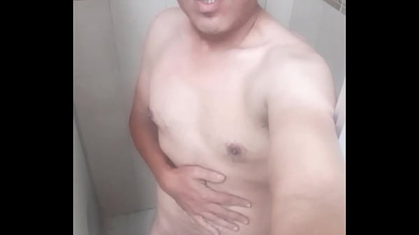 slim mexican girl live naked on webcam