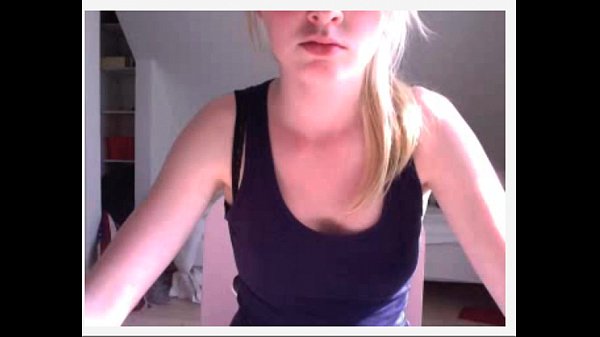 omegle girl shows boobs