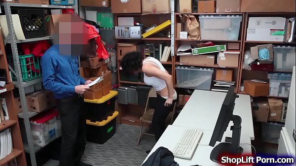 officers arrested and fucked busty latina babe